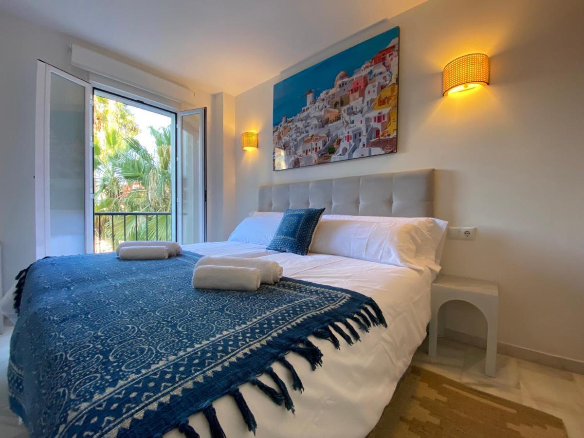 Nomad Stays Milos Y Bali ماربيا المظهر الخارجي الصورة
