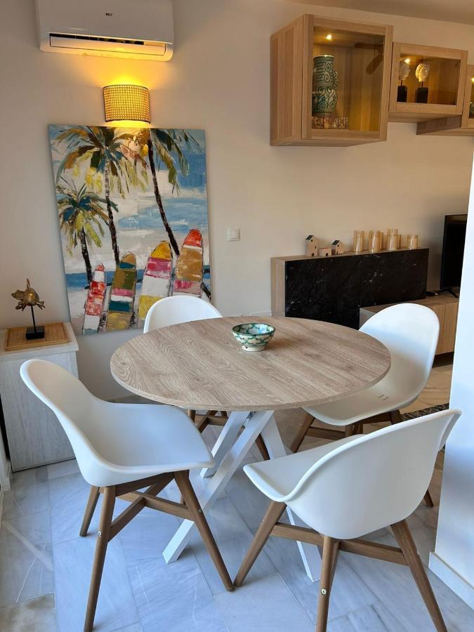 Nomad Stays Milos Y Bali ماربيا المظهر الخارجي الصورة